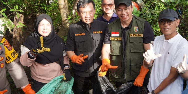 Pemprov Lampung dan Pemkot Bandar Lampung Gelar KORVE, Bersihkan Kawasan Pulau Pasaran