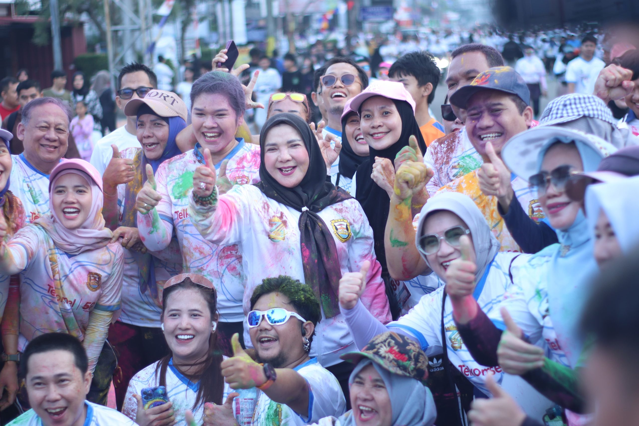 Ribuan Warga Ikut BDL Colour Run Dalam Rangka HUT Ke-344 Bandar Lampung